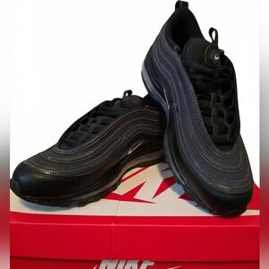 Nike Air Max 2090 Black Sneakers | Metallic Silver Detail | Women’s Size US 8